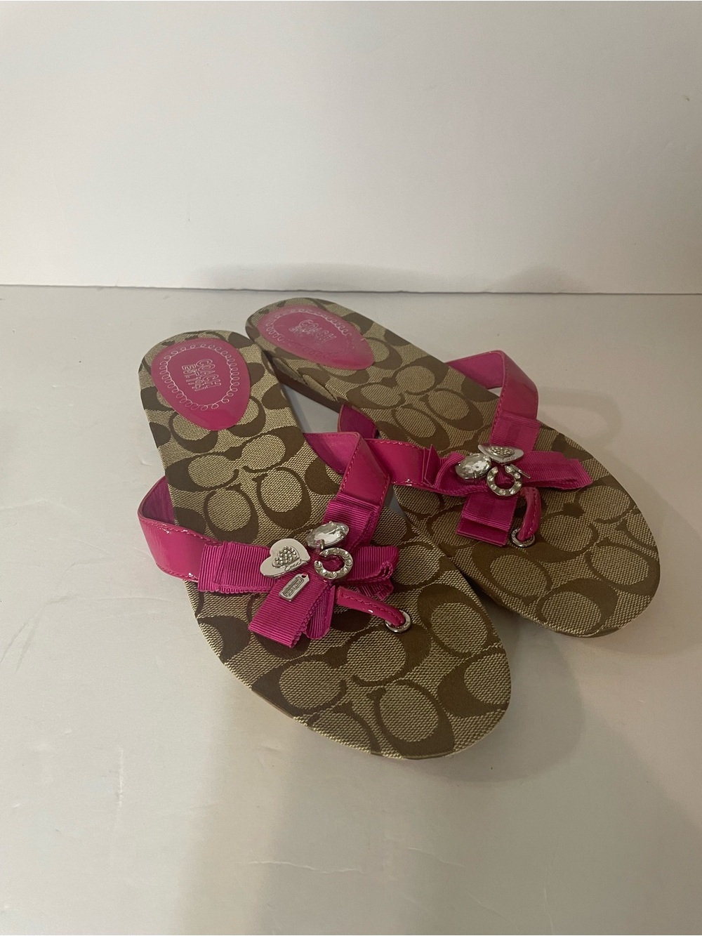 Coach Pink Bow Logo Print Flip Flop Sandals size 10